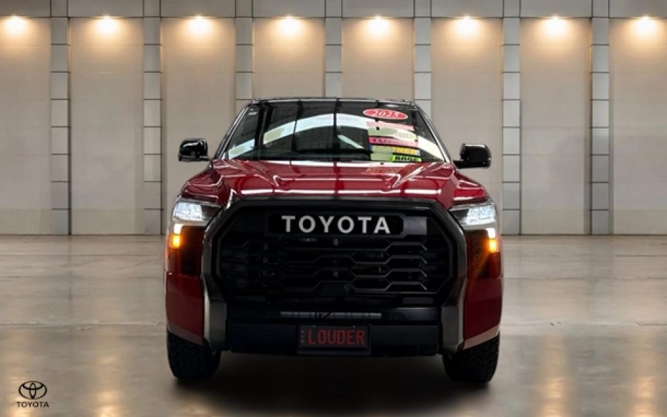 2025 Toyota Tundra Platinum