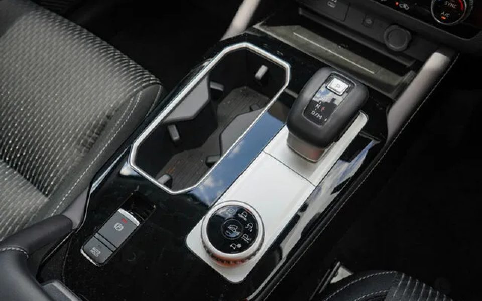 2025 Mitsubishi Outlander ZM MY25 LS 2WD Sterling Silver 8 Speed Constant Variable Wagon