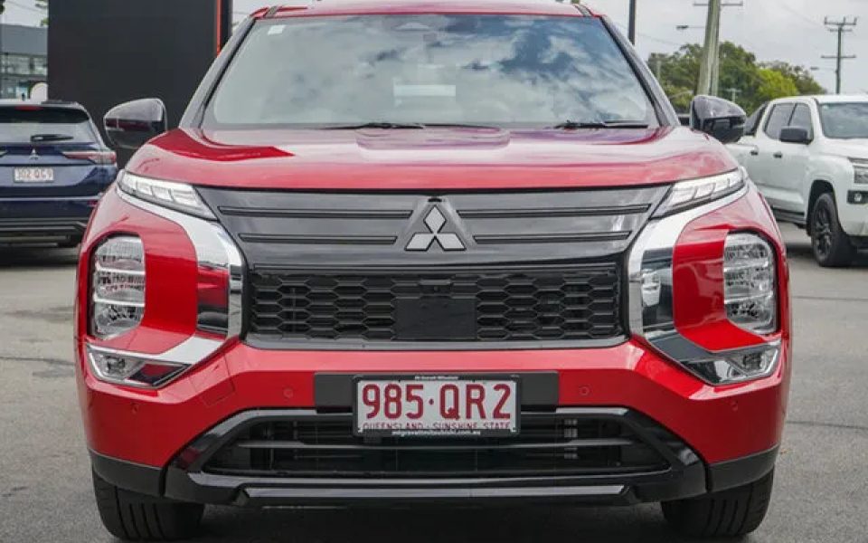 2026 Mitsubishi Outlander ZM MY26 Black Edition 2WD Red Diamond 8 Speed Constant Variable Wagon
