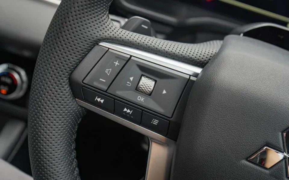 2026 Mitsubishi Outlander ZM MY26 Black Edition 2WD White Diamond 8 Speed Constant Variable Wagon
