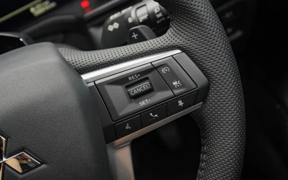 2026 Mitsubishi Outlander ZM MY26 Black Edition 2WD White Diamond 8 Speed Constant Variable Wagon