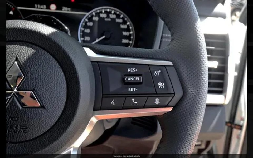 2026 Mitsubishi Triton MV MY26 GLS Pick-up Double Cab 4x4 White Diamond 6 Speed Sports Automatic