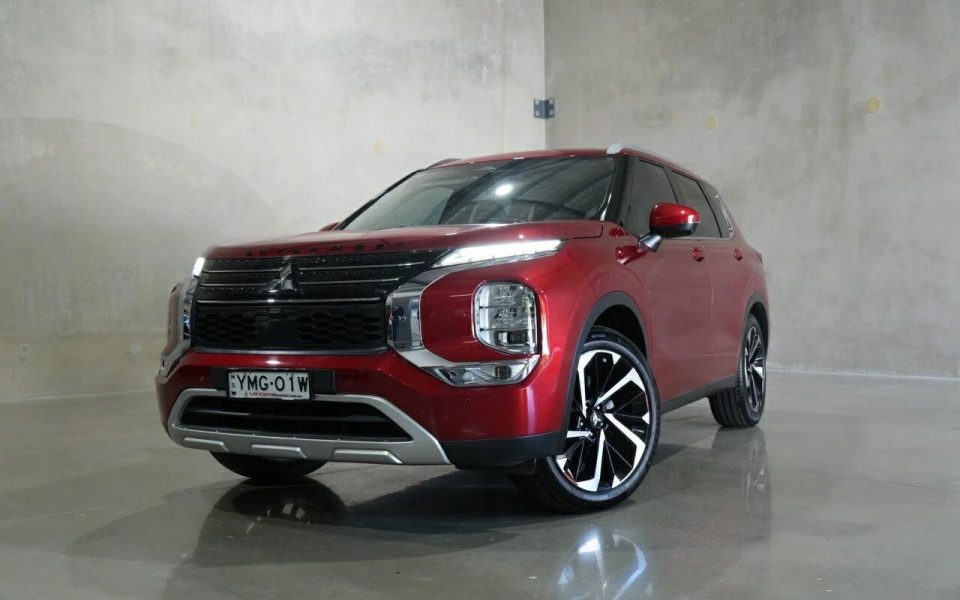 2022 Mitsubishi Outlander Aspire