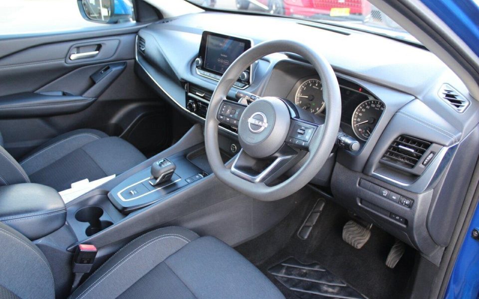 2024 NISSAN QASHQAI ST