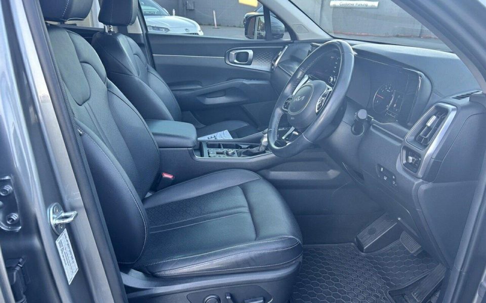 2022 Kia Sorento Sport+