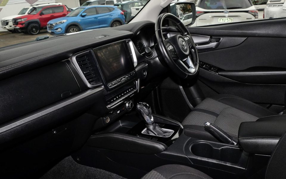 2023 MAZDA BT-50 XTR