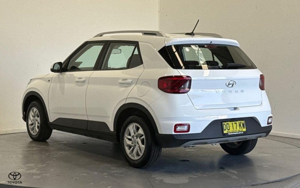 2025 Hyundai Venue Base
