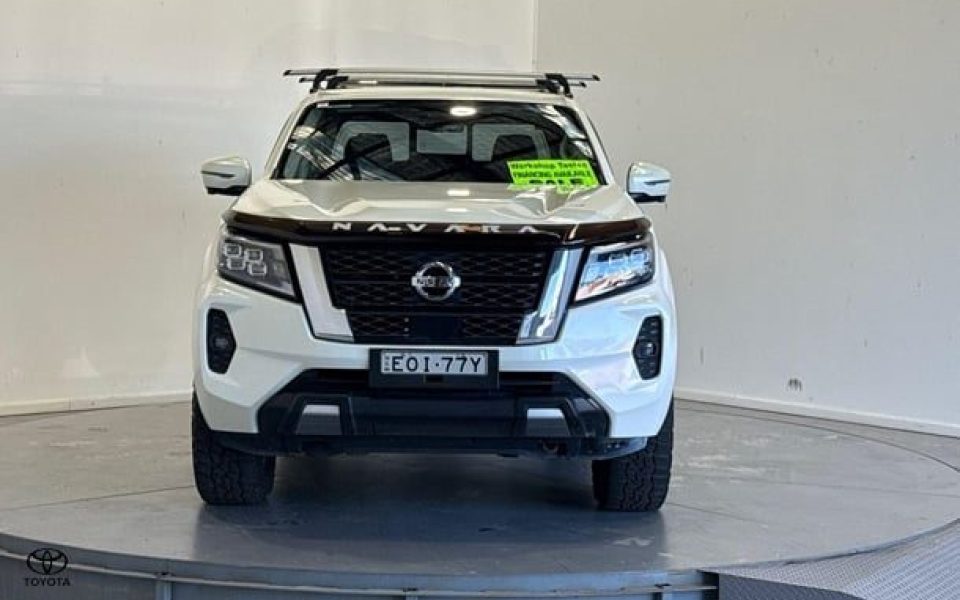 2021 Nissan Navara ST-X