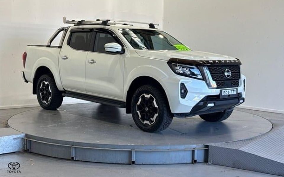 2021 Nissan Navara ST-X