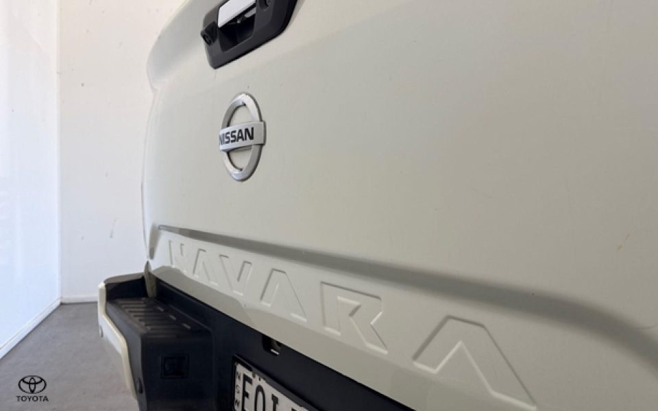 2021 Nissan Navara ST-X
