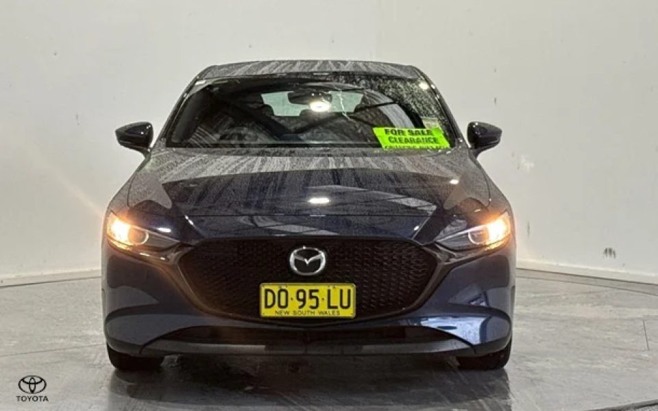 2025 Mazda 3 G20 Pure
