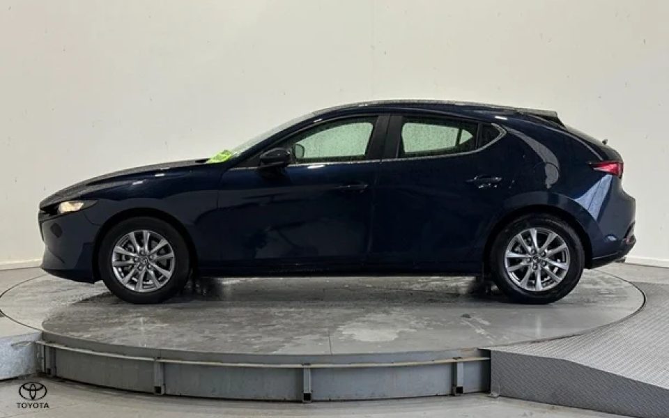 2025 Mazda 3 G20 Pure