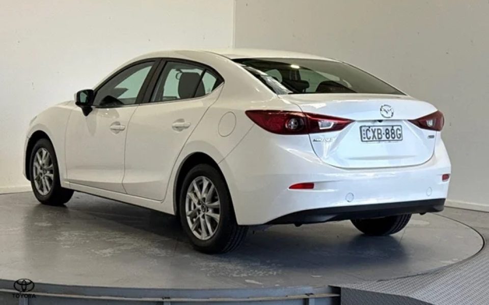 2014 Mazda 3 Maxx