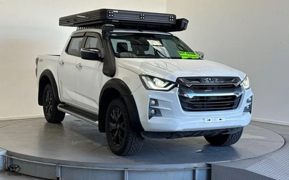 2023 Isuzu D-MAX LS-U