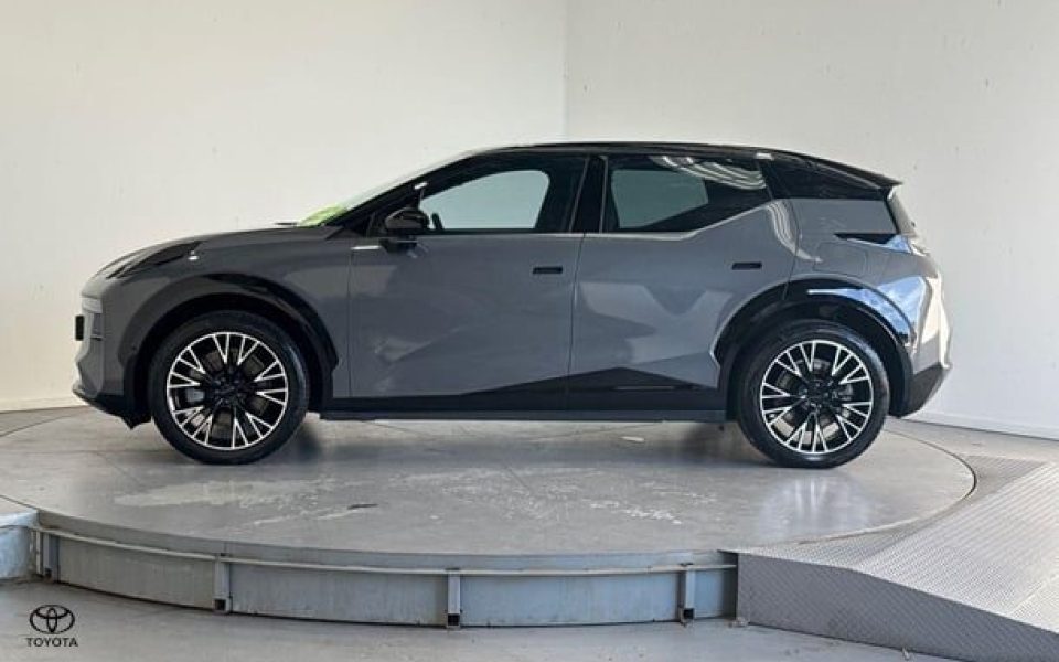 2024 Zeekr X AWD