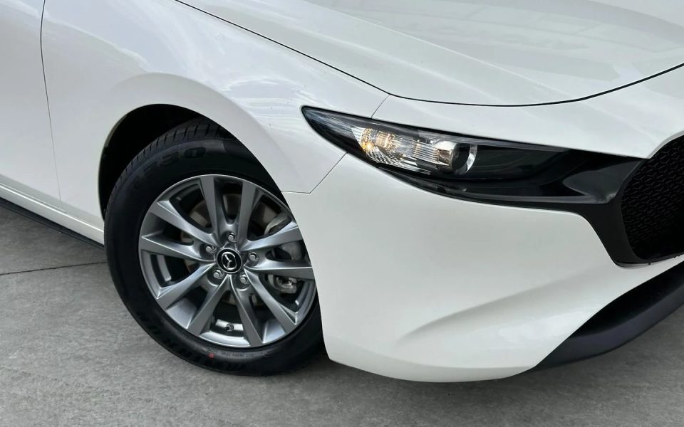 2025 MAZDA MAZDA3 G20 Pure