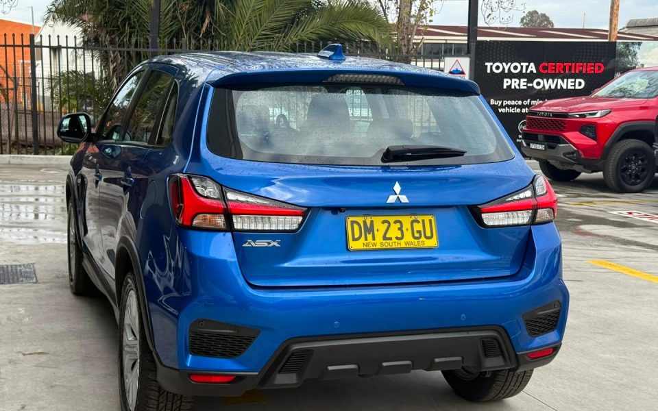 2024 Mitsubishi ASX ES