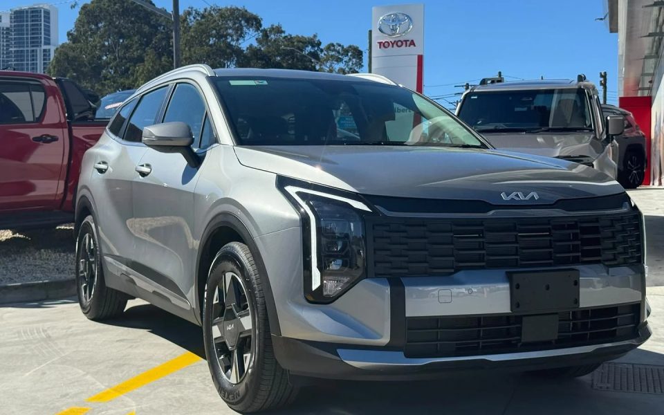 2025 Kia SPORTAGE S