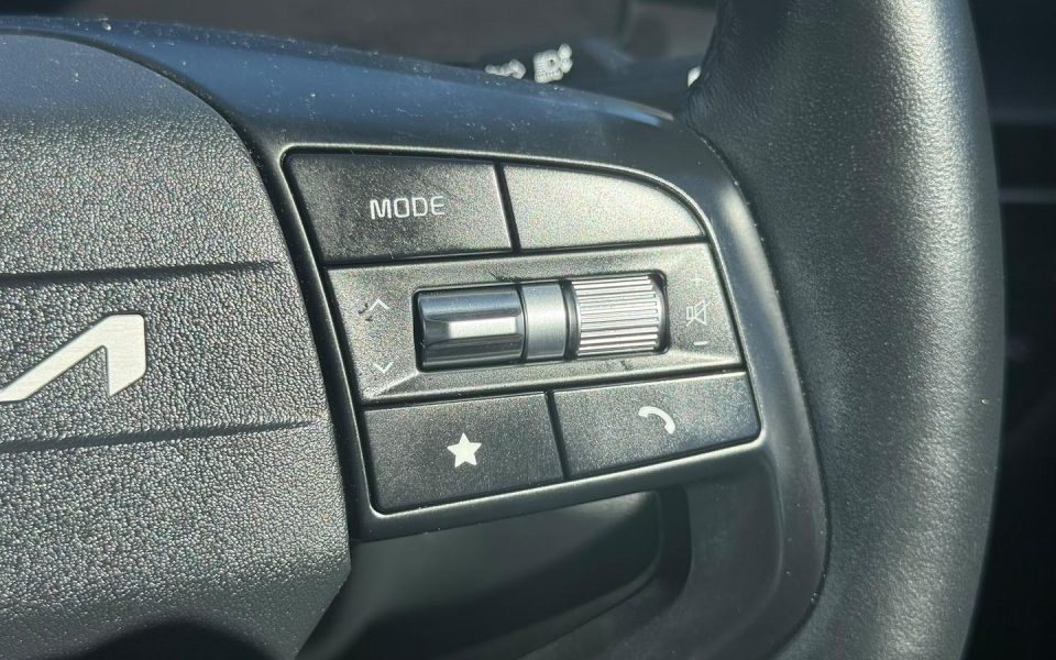 2025 Kia SPORTAGE S