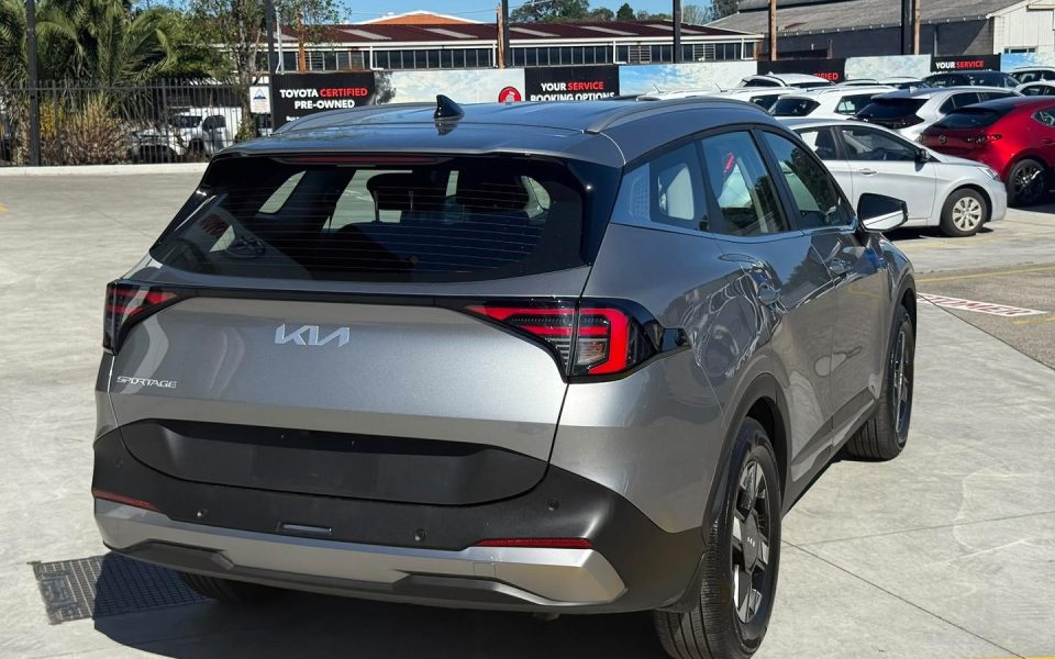 2025 Kia SPORTAGE S