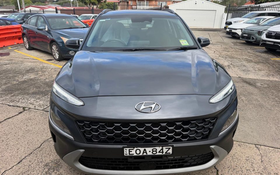 2021 Hyundai KONA Base