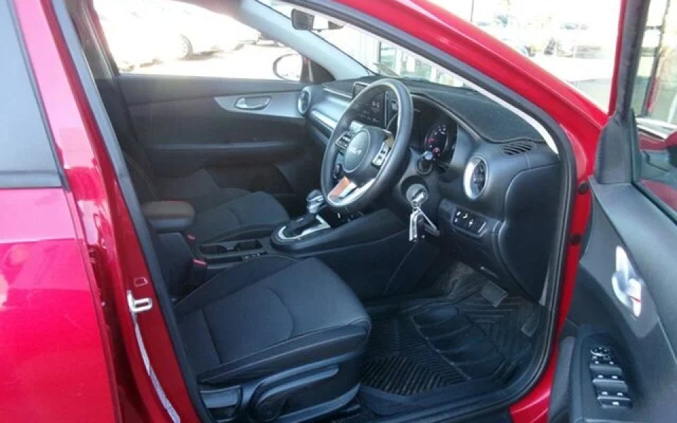 2022 Kia Cerato S