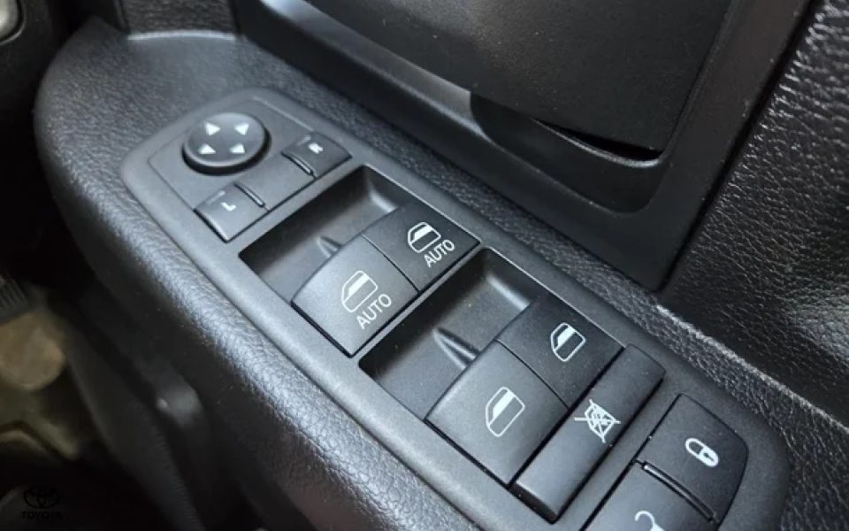 2022 RAM 1500 Express RamBox