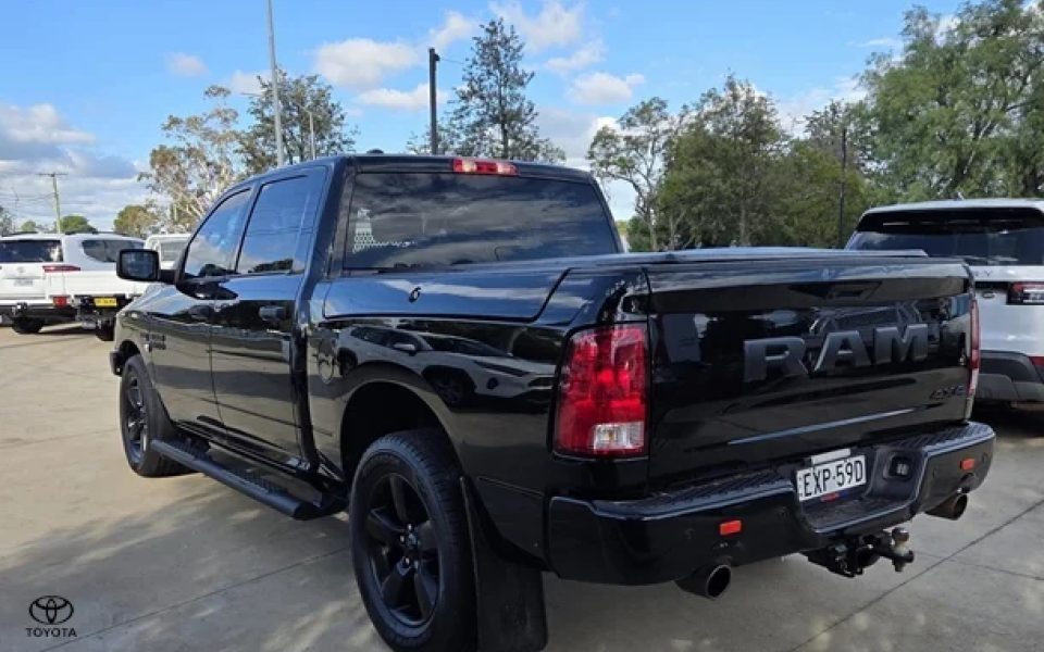 2022 RAM 1500 Express RamBox