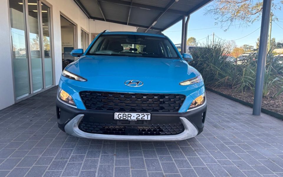 2022 Hyundai Kona Base