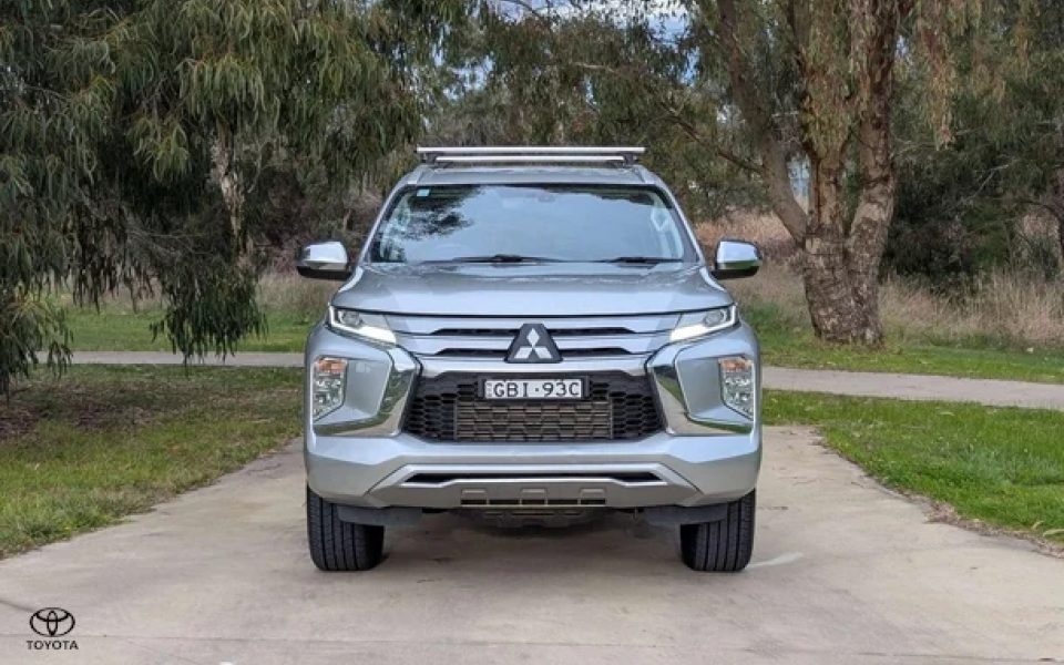 2024 Mitsubishi Pajero Sport GLS