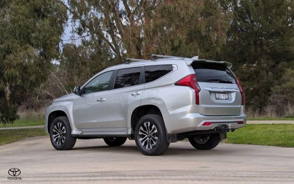 2024 Mitsubishi Pajero Sport GLS