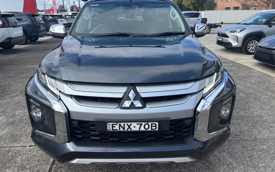 2021 Mitsubishi Triton GLS