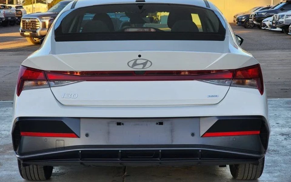 2024 Hyundai i30 Hybrid