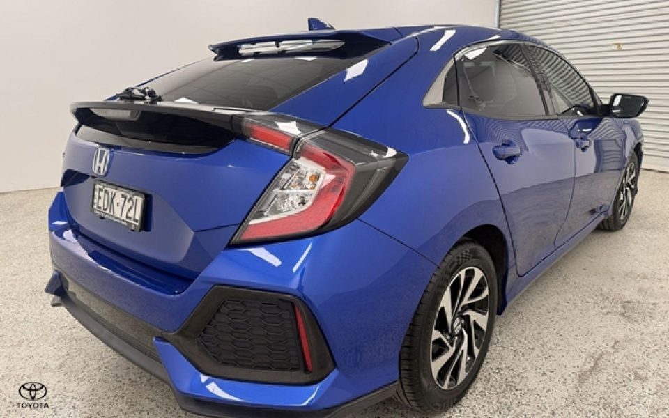 2019 Honda Civic VTi-S