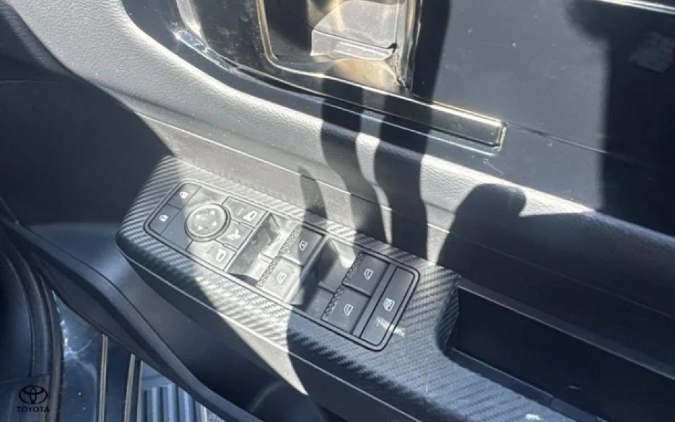 2024 Mitsubishi Triton GSR