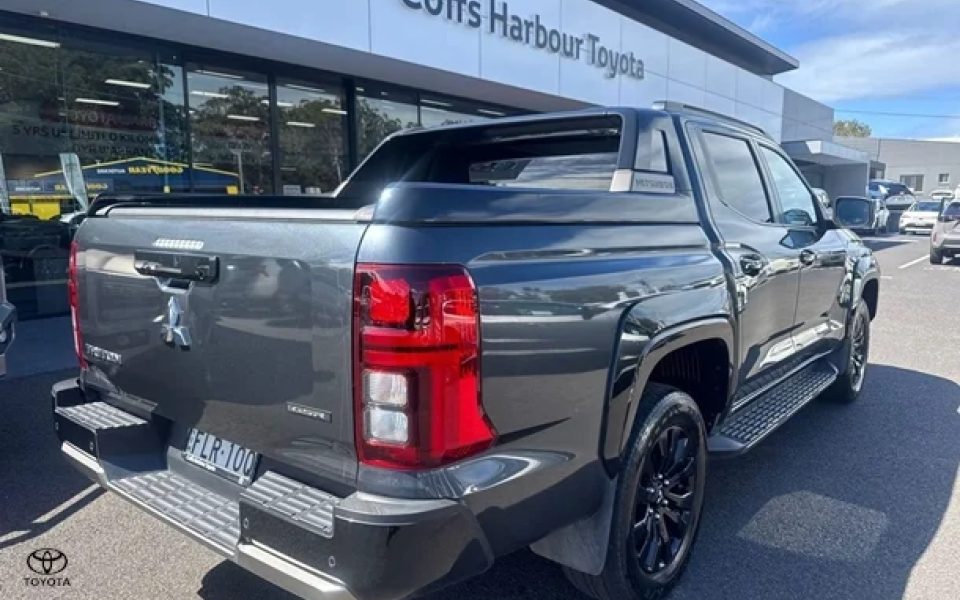 2024 Mitsubishi Triton GSR