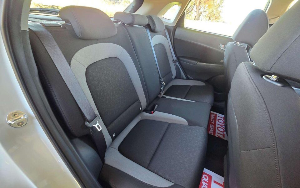 2020 Hyundai KONA Go