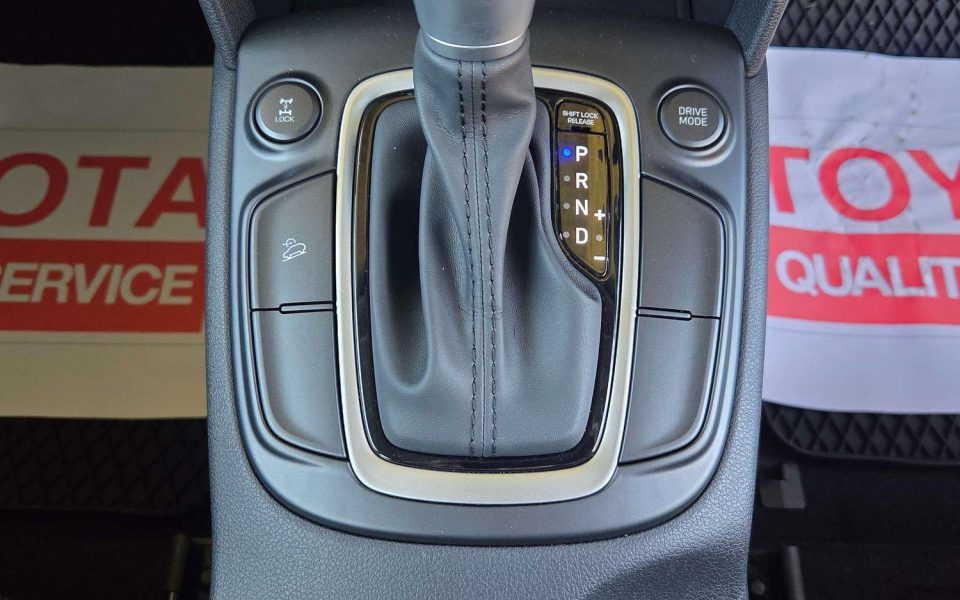2020 Hyundai KONA Go