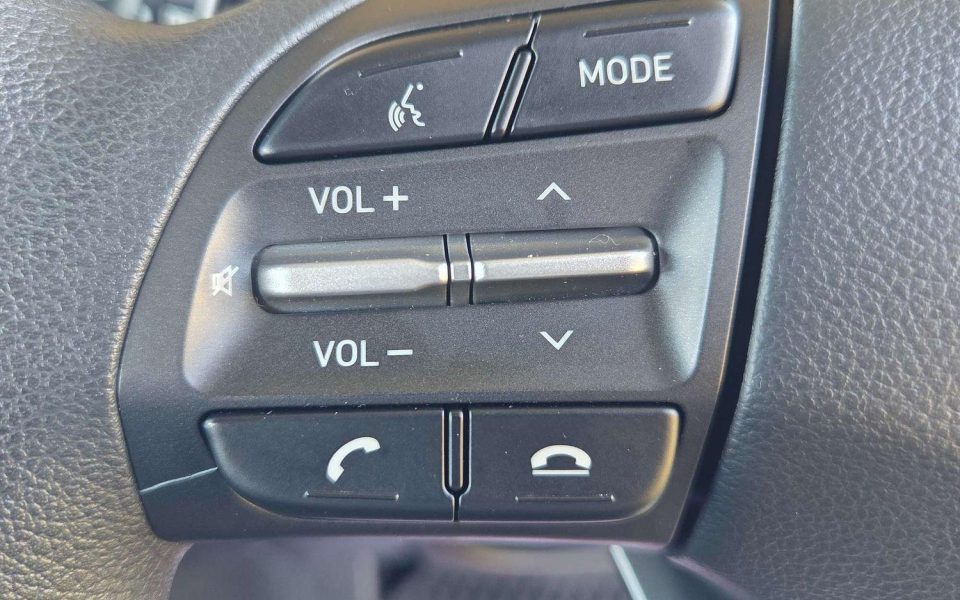 2020 Hyundai KONA Go