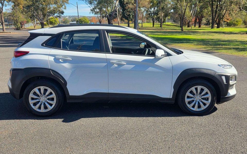 2020 Hyundai KONA Go