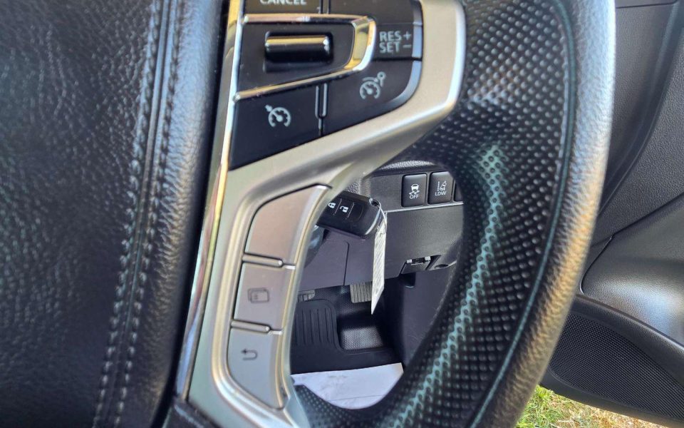 2023 Mitsubishi Triton GLX