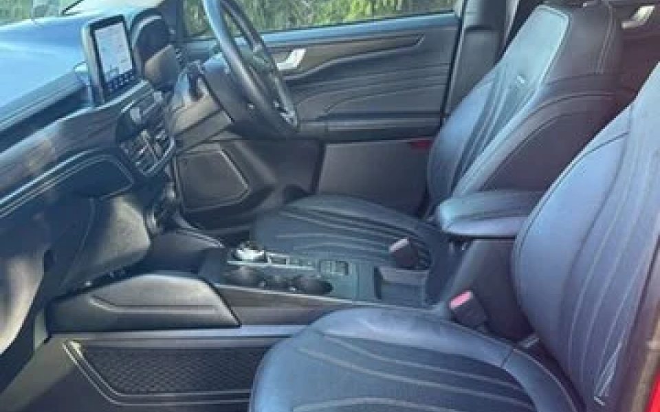 2021 Ford Escape Vignale