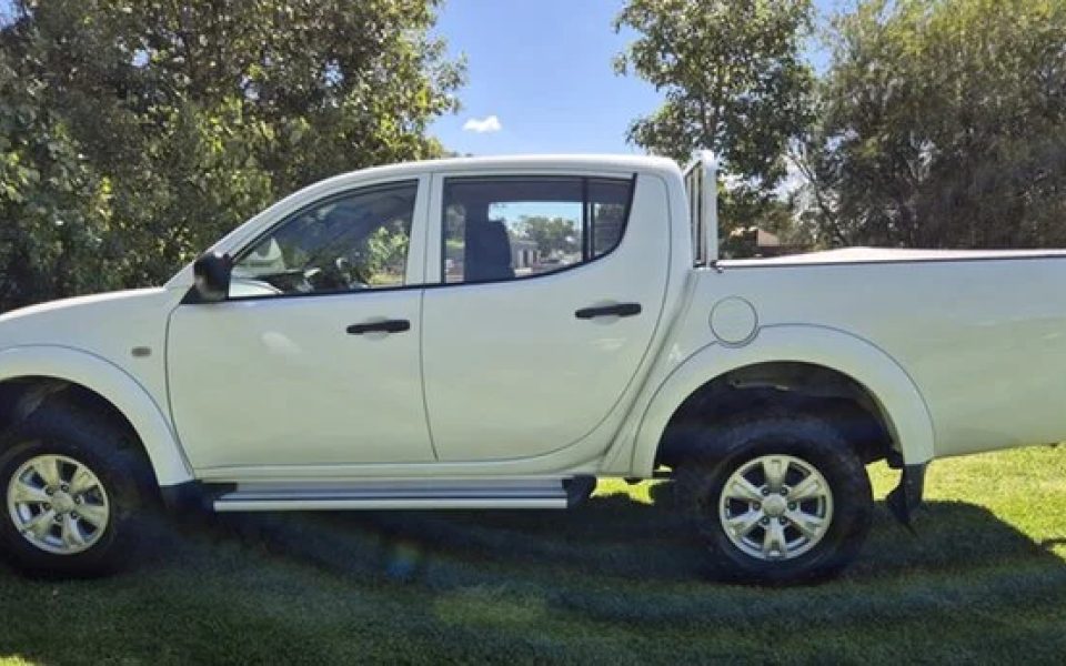 2015 Mitsubishi Triton GLX