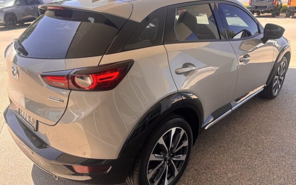 2023 Mazda CX-3 sTouring