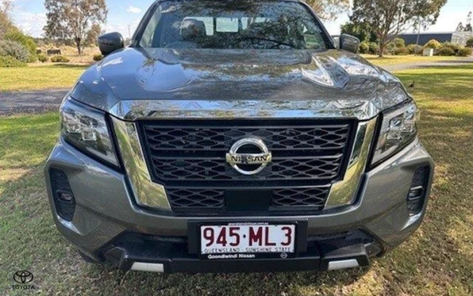 2024 Nissan Navara ST
