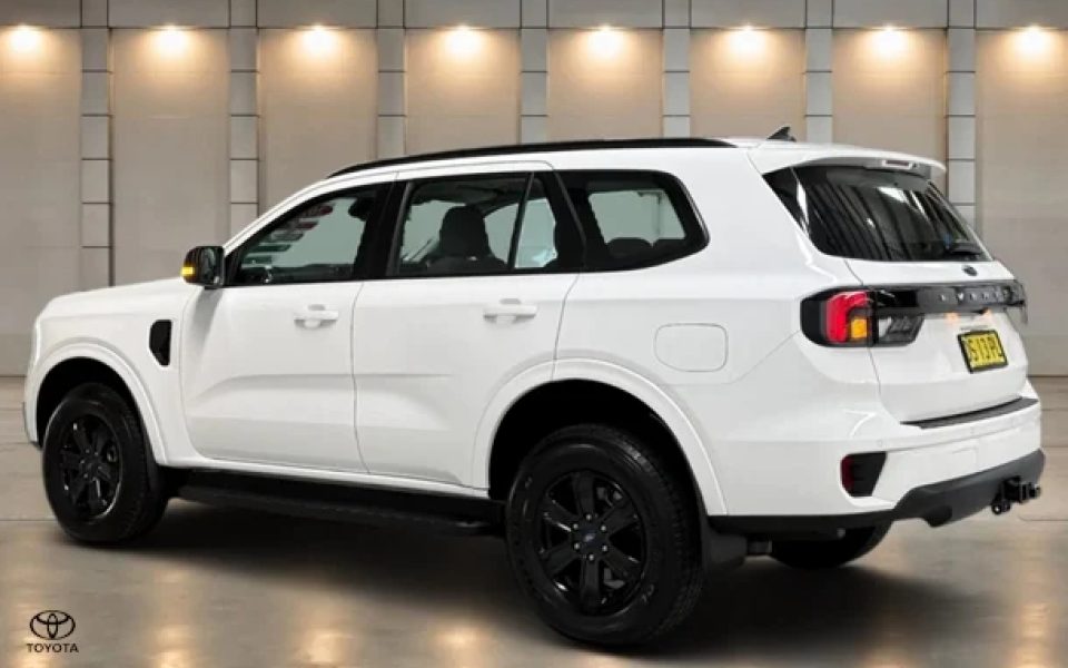 2024 Ford Everest Ambiente