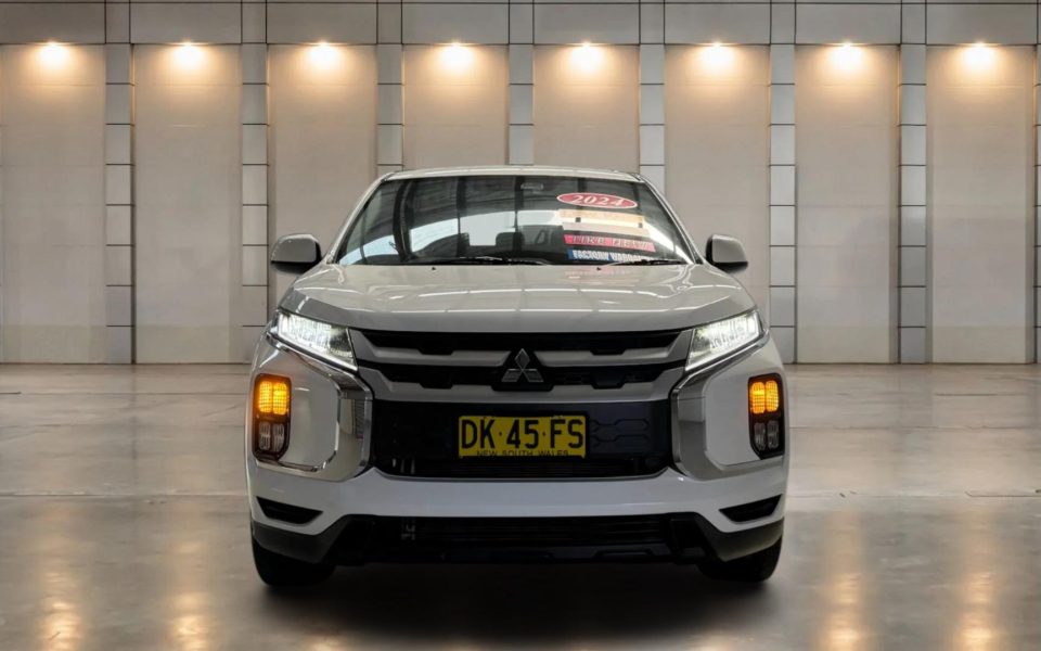 2024 Mitsubishi ASX ES