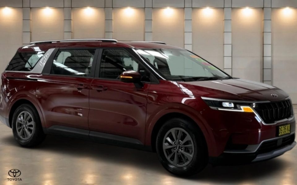 2021 Kia Carnival S