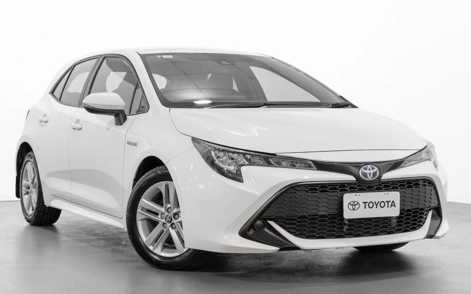 2022 Toyota Corolla Hatch Hybrid Ascent Sport