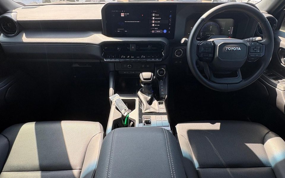 2025 Toyota Landcruiser Prado GXL